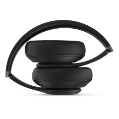 Beats Studio Pro Over Ear Studio με 40 ώρες Λειτουργίας και Quick Charge Μαύρα