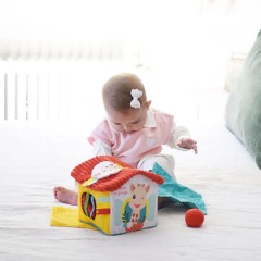 Sophie La Girafe Ζωάκι από Ύφασμα με Ήχους για 10+ Μηνών